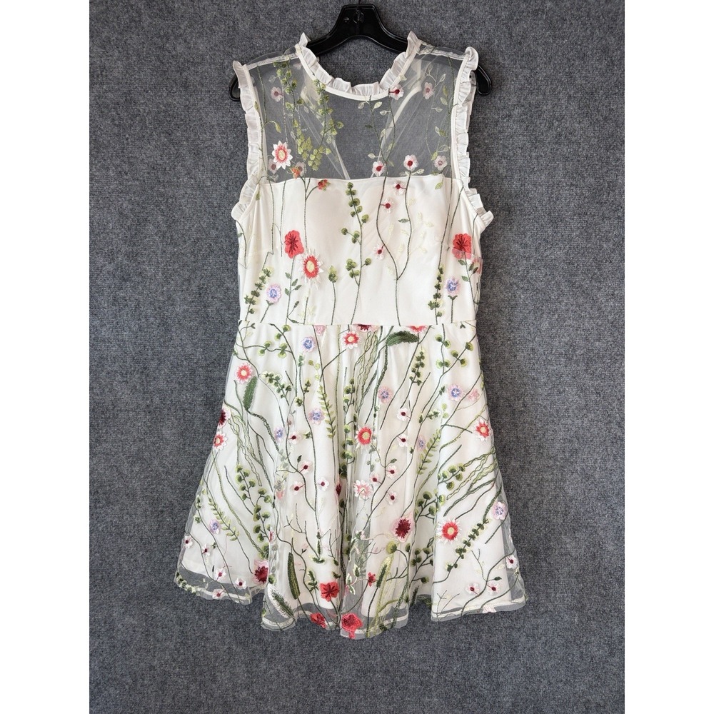 City Studio Floral Fit & Flare Dress Women Size 15 White Embroidered Fairy Prom